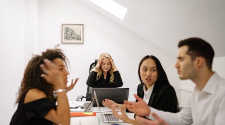 How to adapt to a new job: identify key behaviors for success